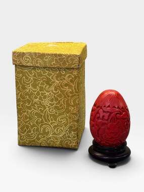 ViNtage Chinese Cinnabar Style Red Carved Floral Longevity Egg Stand Box